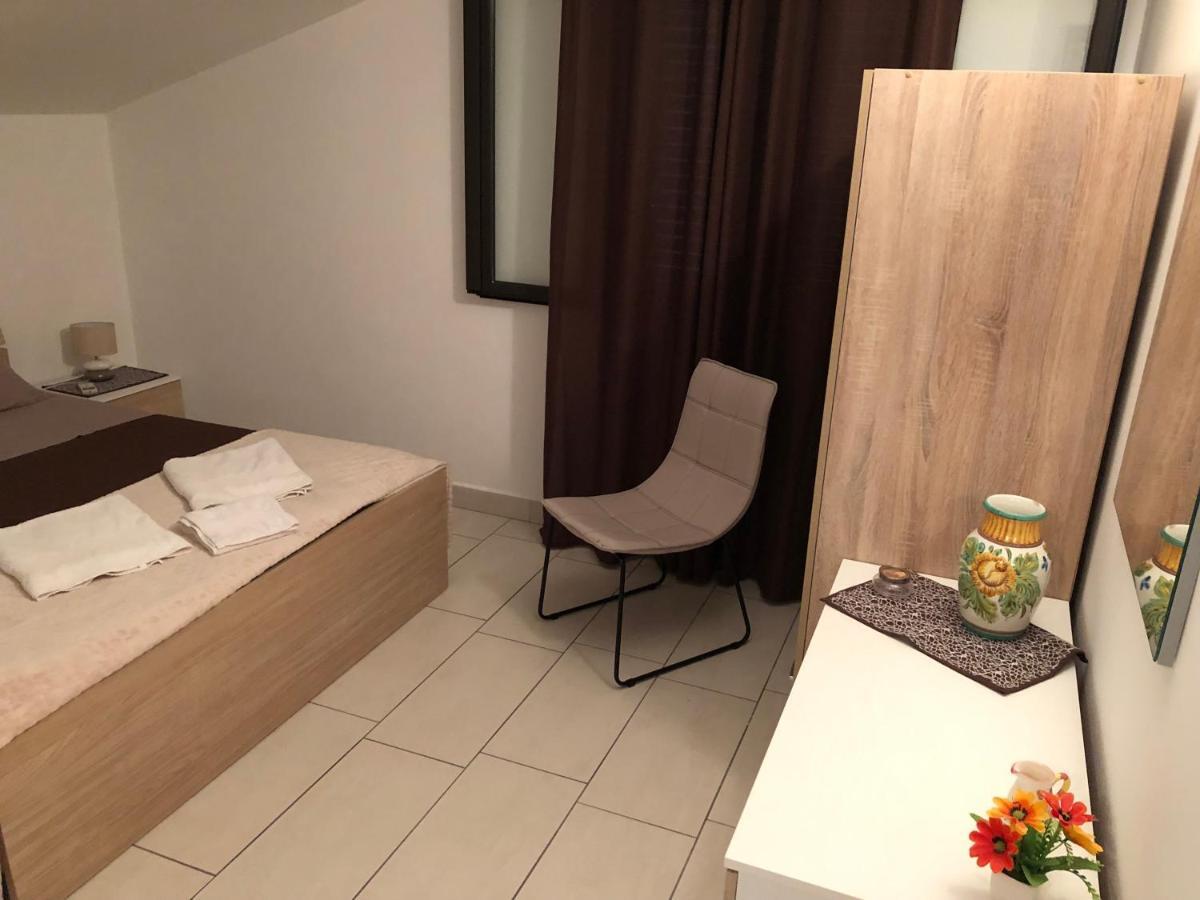 Royal Bay Apartment Cefalu Exterior photo